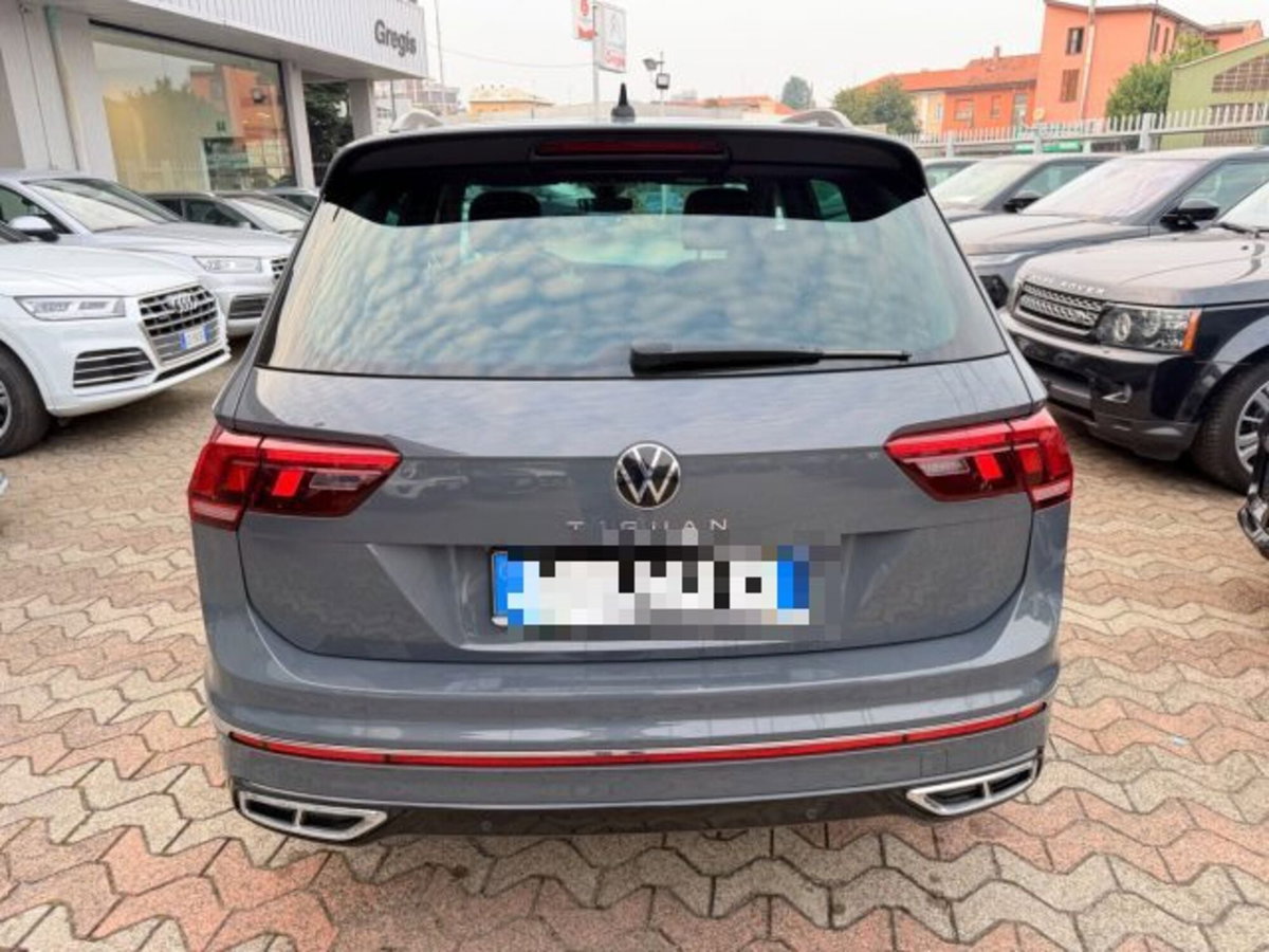 Volkswagen Tiguan 2.0 TDI 150 CV SCR DSG 4MOTION R-Line (6)
