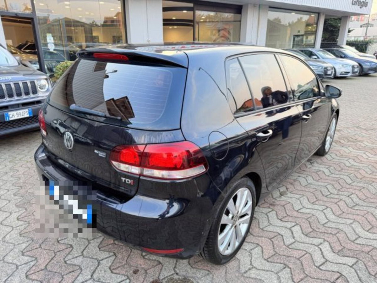 Volkswagen Golf 1.6 TDI DPF 5p. Highline (3)