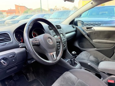 Volkswagen Golf 1.6 TDI DPF 5p. Highline (6)
