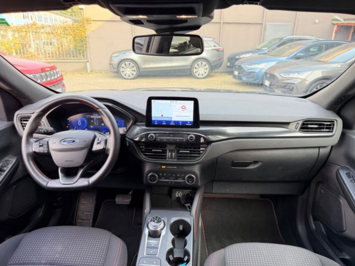 Ford Kuga 1.5 EcoBlue 120 CV aut. 2WD ST-Line X Design (11)