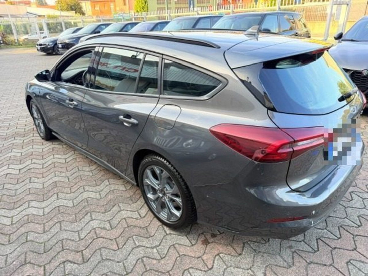 Ford Focus Station Wagon 1.0 EcoBoost Hybrid 125 CV Powershift SW ST-Line X (5)