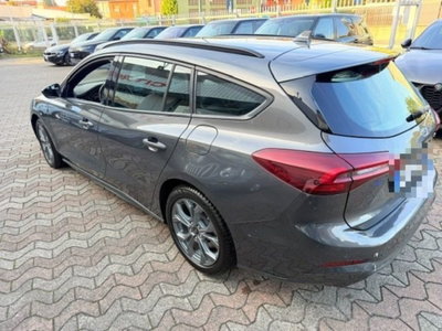 Ford Focus Station Wagon 1.0 EcoBoost Hybrid 125 CV Powershift SW ST-Line X (5)