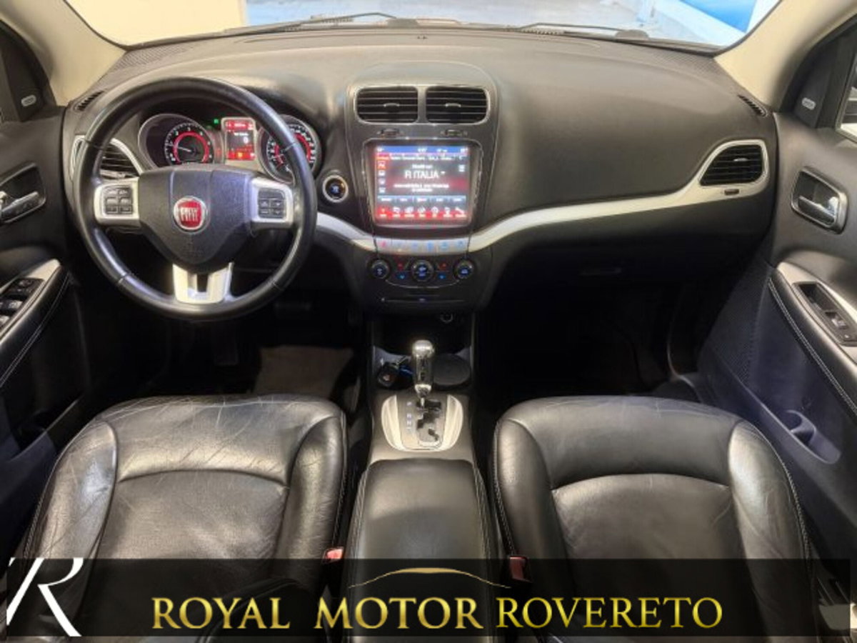Fiat Freemont 2.0 Mjt 170 CV 4x4 Automatica Black Code (15)