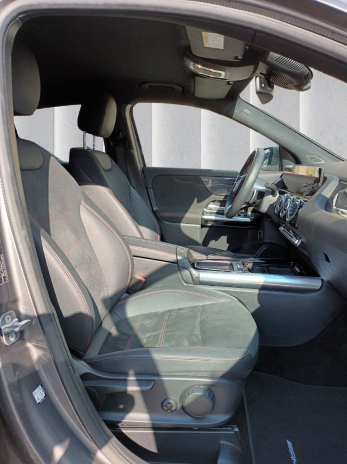 Mercedes-Benz GLA SUV 200 d AMG Line Premium Plus 4matic auto (10)