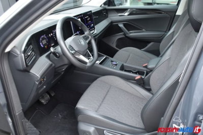 Volkswagen Tiguan 2.0 tdi Life 150cv dsg (11)