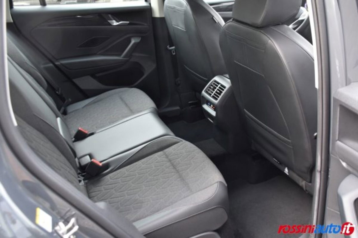 Volkswagen Tiguan 2.0 tdi Life 150cv dsg (13)