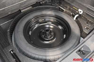 Volkswagen Tiguan 2.0 tdi Life 150cv dsg (18)