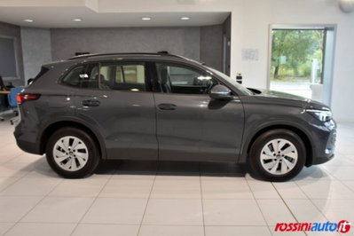 Volkswagen Tiguan 2.0 tdi Life 150cv dsg (6)