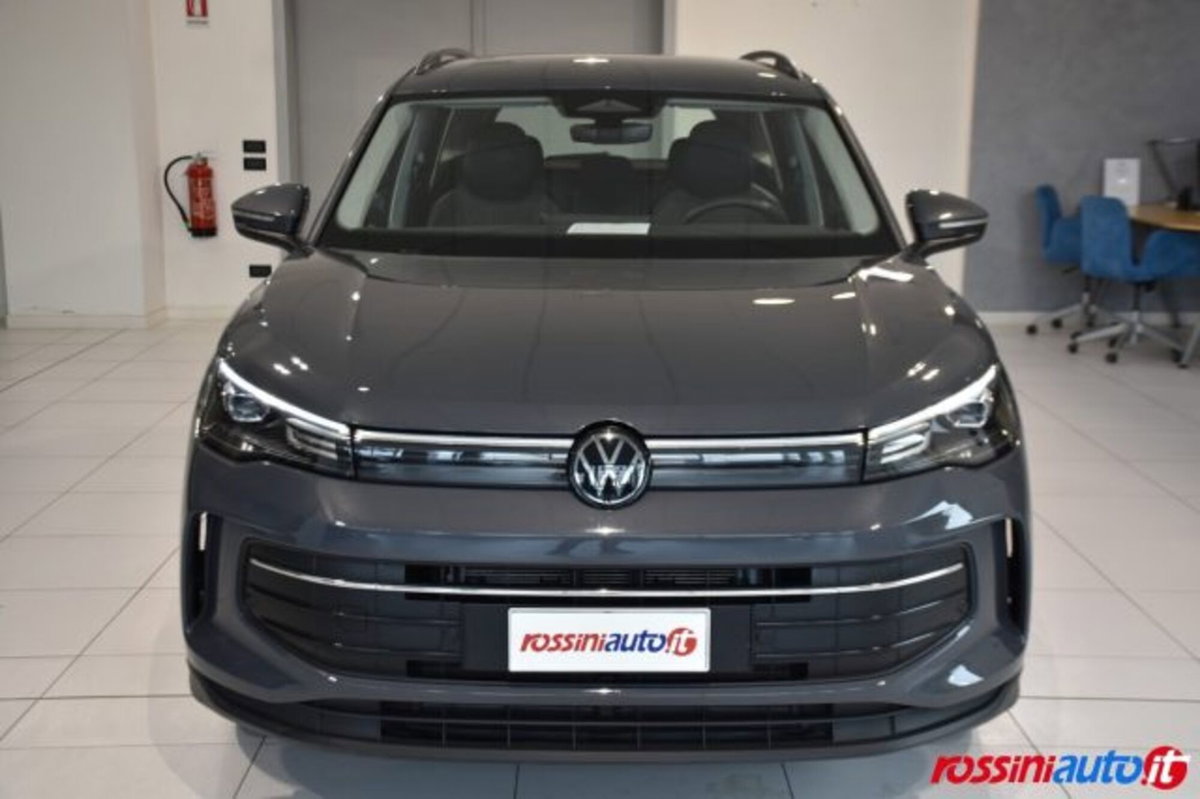Volkswagen Tiguan 2.0 tdi Life 150cv dsg (8)