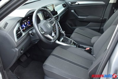 Volkswagen T-Roc 2.0 tdi Life 150cv dsg (11)
