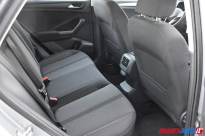 Volkswagen T-Roc 2.0 tdi Life 150cv dsg (13)