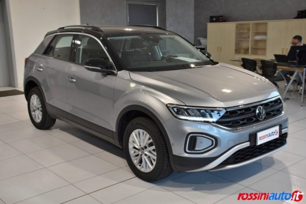 Volkswagen T-Roc 2.0 tdi Life 150cv dsg (7)