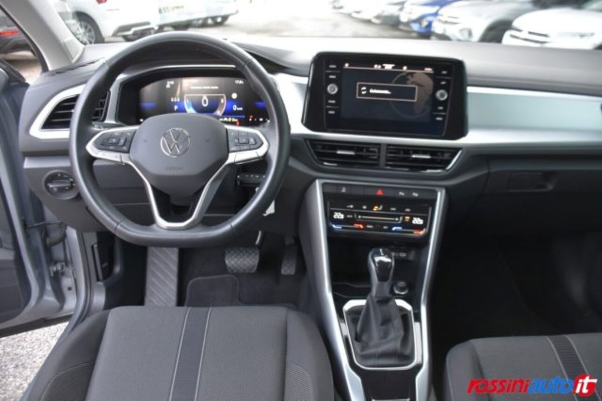 Volkswagen T-Roc 2.0 tdi Life 150cv dsg (9)