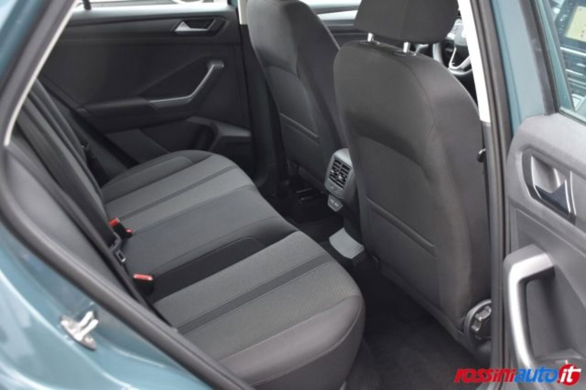 Volkswagen T-Roc 2.0 tdi Life 150cv dsg (13)