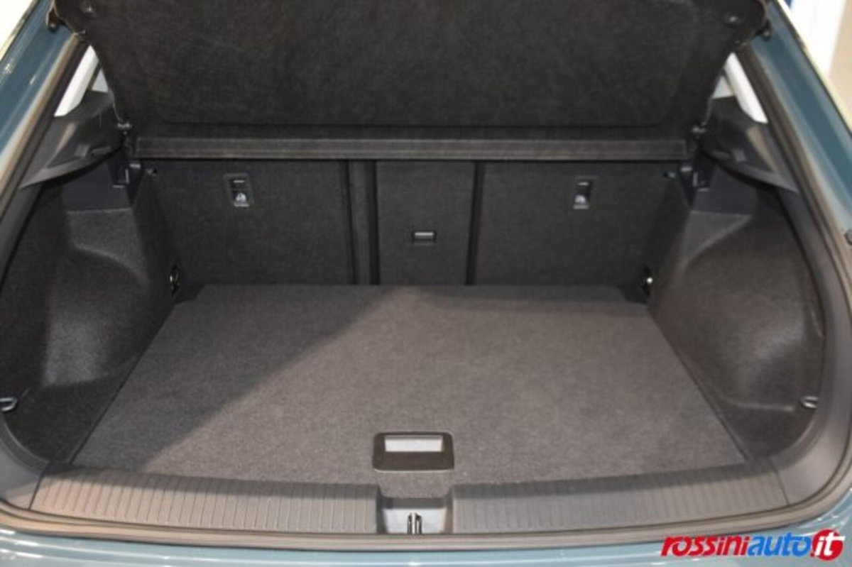 Volkswagen T-Roc 2.0 tdi Life 150cv dsg (16)