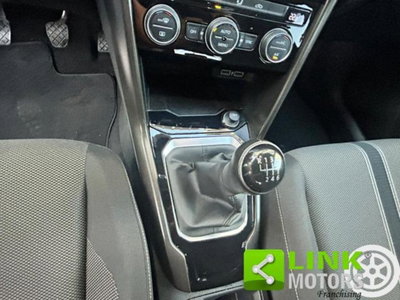 Volkswagen T-Roc 1.0 tsi Style 115cv (16)