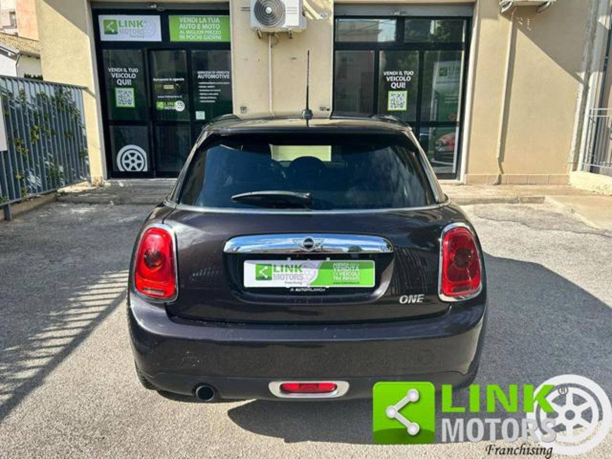 MINI Mini 1.2 One 5 porte (9)