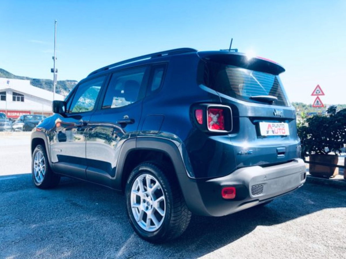 Jeep Renegade 1.3 T4 190CV PHEV 4xe AT6 Limited (3)