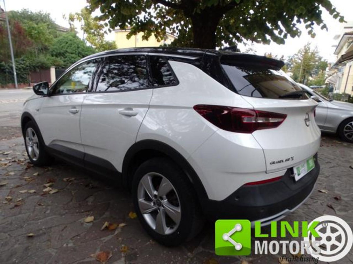 Opel Grandland X 1.5 diesel Ecotec Start&Stop aut. Elegance (5)