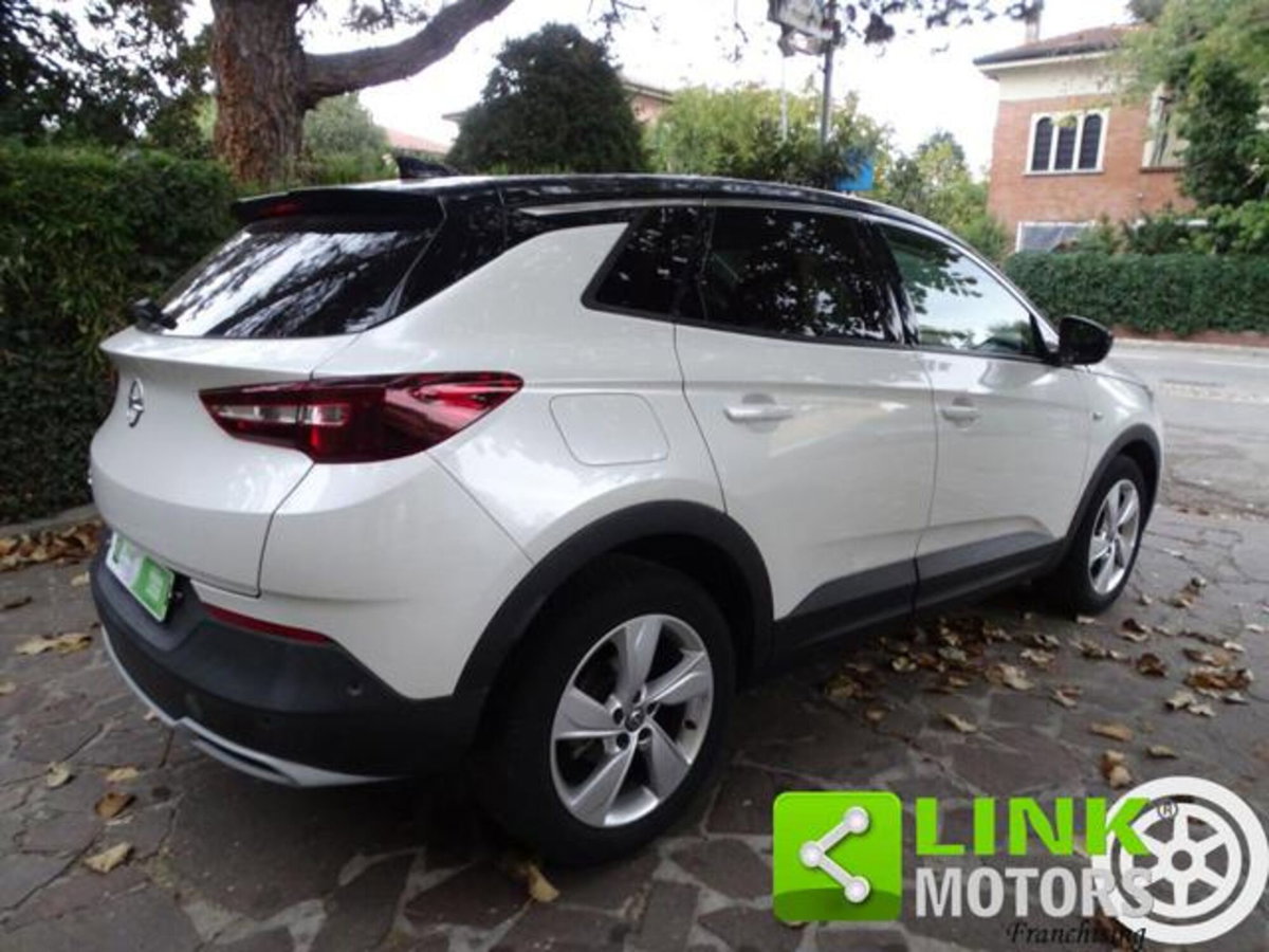 Opel Grandland X 1.5 diesel Ecotec Start&Stop aut. Elegance (7)