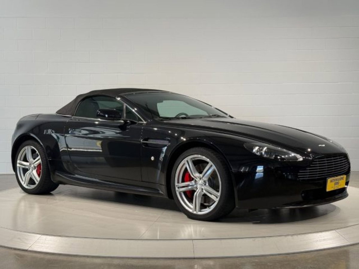 Aston Martin V8 Vantage Cabrio V8 Vantage Roadster Sportshift (12)