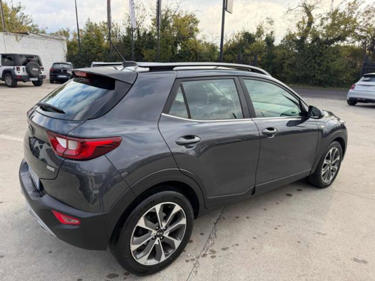 Kia Stonic 1.6 CRDi 110 CV Style (4)