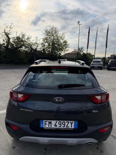 Kia Stonic 1.6 CRDi 110 CV Style (5)