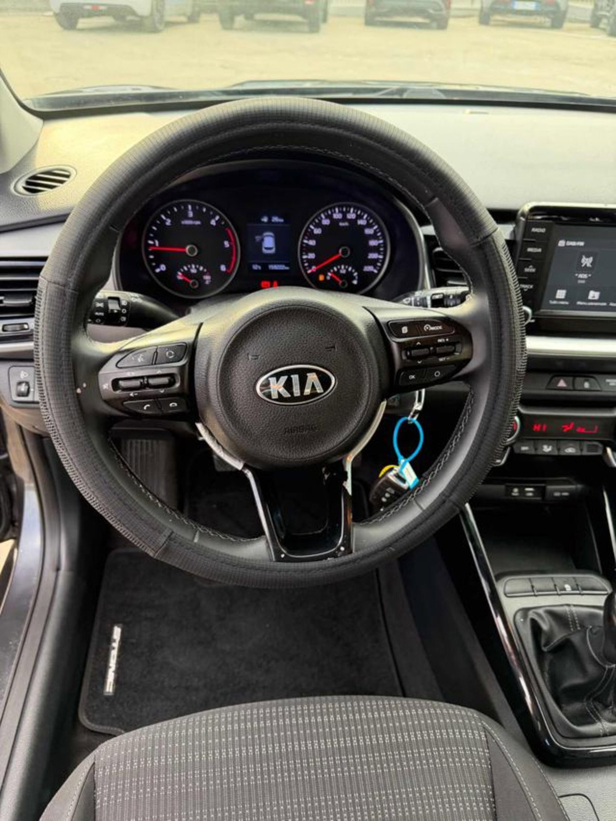 Kia Stonic 1.6 CRDi 110 CV Style (9)