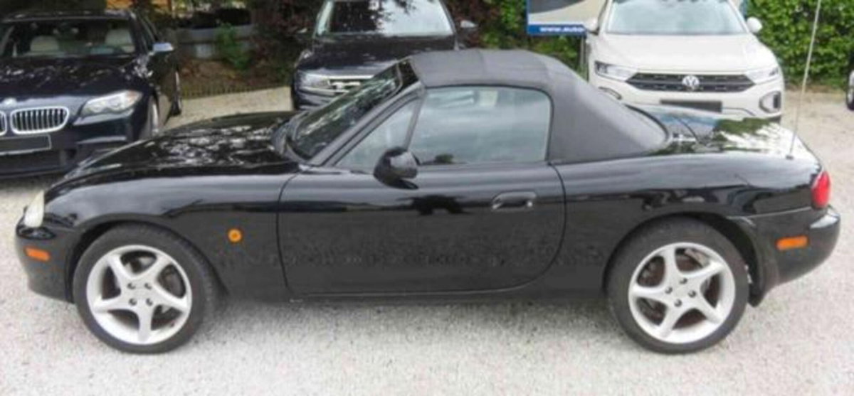 Mazda MX-5 1.8i 16V cat (7)