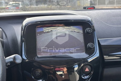 Toyota Aygo 1.0 VVT-i 69 CV 5 porte x-cool MMT (12)