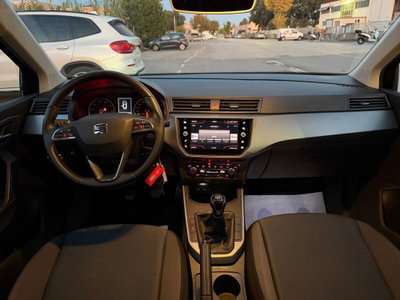SEAT Arona 1.0 TGI FR (11)