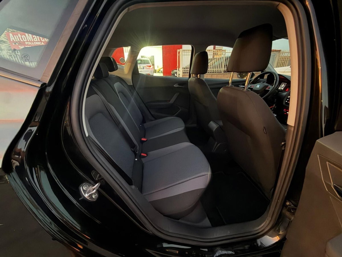 SEAT Arona 1.0 TGI FR (14)
