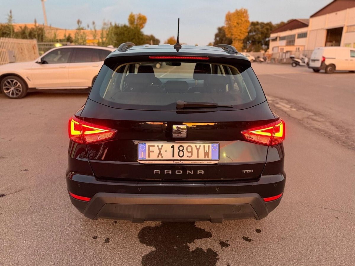 SEAT Arona 1.0 TGI FR (6)