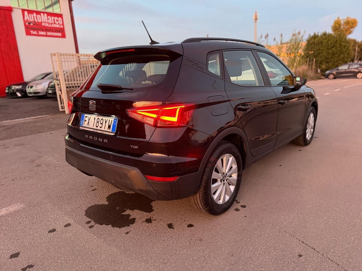 SEAT Arona 1.0 TGI FR (7)