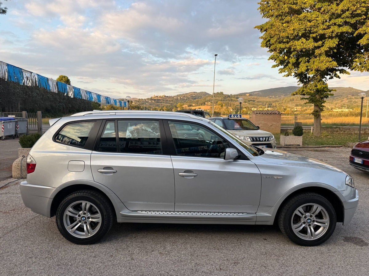 BMW X3 xDrive20d Attiva (8)