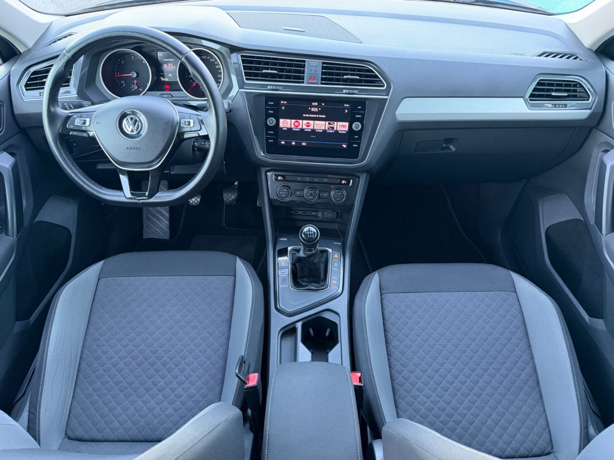 Volkswagen Tiguan 1.6 TDI SCR Sport BlueMotion Technology (6)