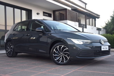 Volkswagen Golf 2.0 TDI SCR Life usata