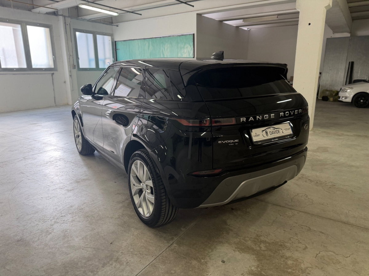 Land Rover Range Rover Evoque 2.0D I4-L.Flw 150 CV AWD Auto HSE (5)