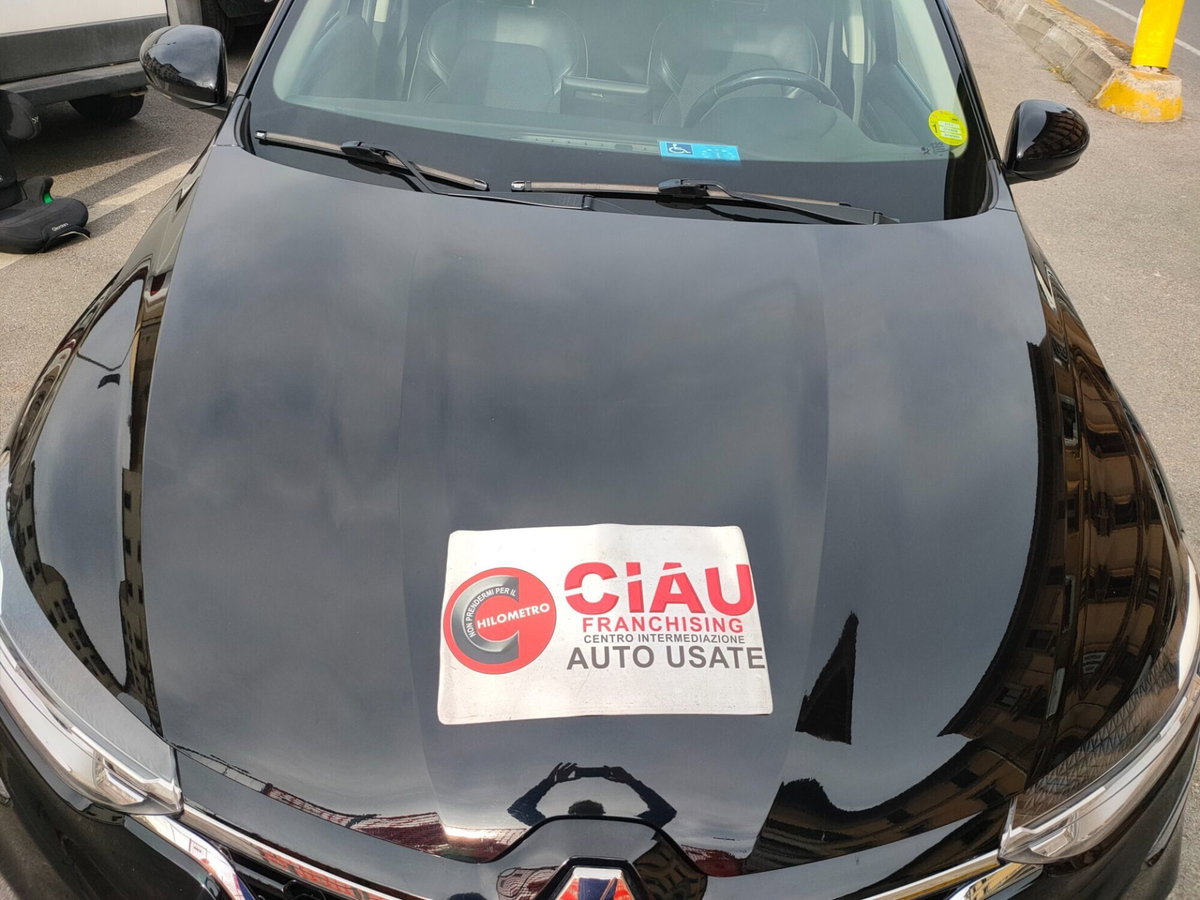 Renault Arkana E-Tech 145 CV Intens (20)