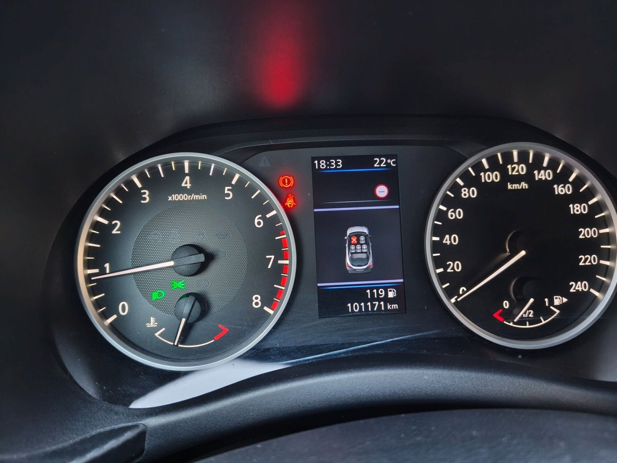 Nissan Juke 1.0 dig-t N-Design 114cv (13)