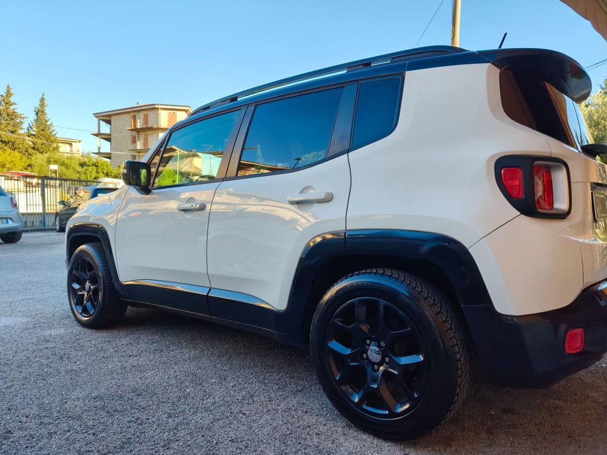 Jeep Renegade 1.6 Mjt 120 CV Limited (7)