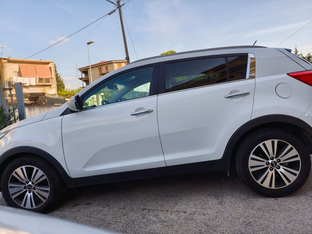 Kia Sportage 1.7 CRDI VGT 2WD Class (5)