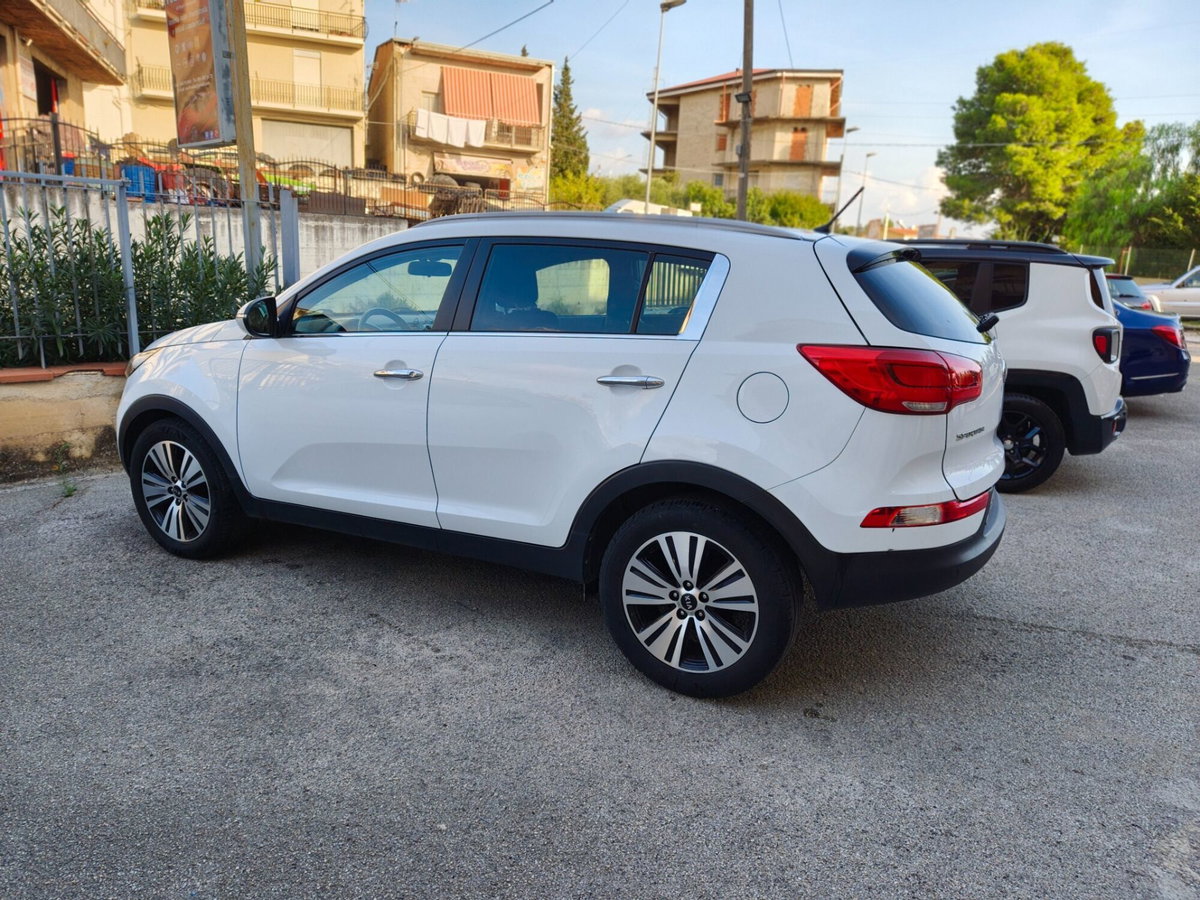 Kia Sportage 1.7 CRDI VGT 2WD Class (6)