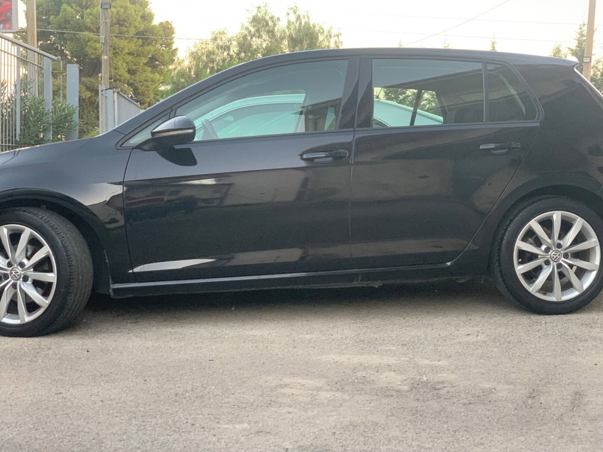 Volkswagen Golf 1.6 TDI 5p. Highline BlueMotion Technology (3)