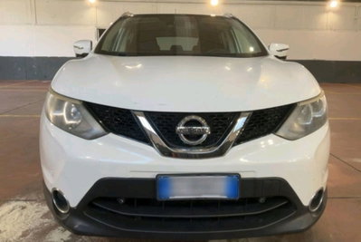 Nissan Qashqai 1.5 dCi Tekna (2)