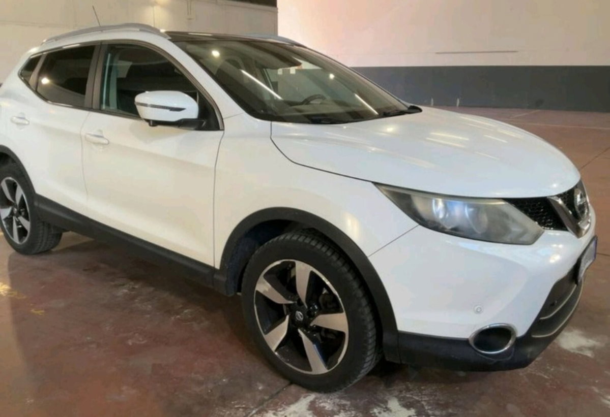 Nissan Qashqai 1.5 dCi Tekna (3)