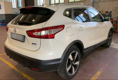 Nissan Qashqai 1.5 dCi Tekna (5)