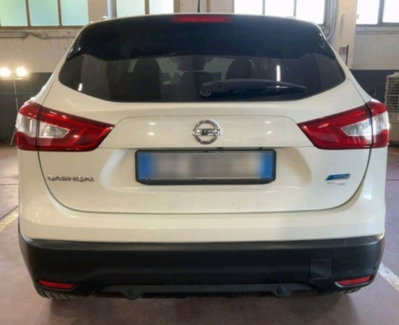 Nissan Qashqai 1.5 dCi Tekna (6)