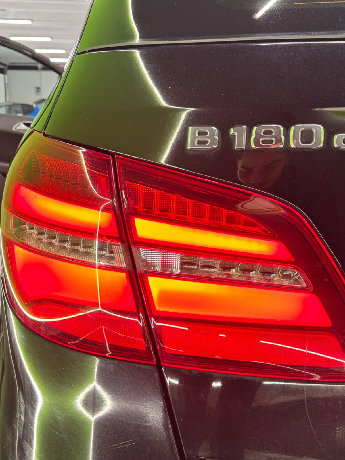 Mercedes-Benz Classe B 180 d Automatic Premium (6)