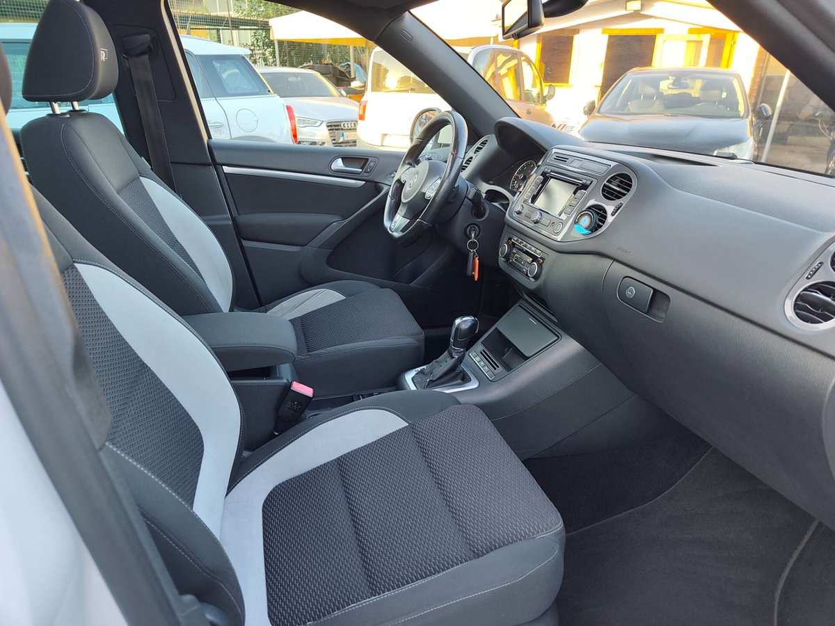 Volkswagen Tiguan 2.0 TDI 177 CV 4MOTION DSG R-Line BlueMotion Tech. (12)